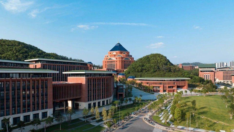 廣東中山大學(xué)(深圳校區(qū))