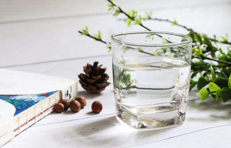 喝白開(kāi)水能減肥？深圳蔬菜配送公司為您詳解